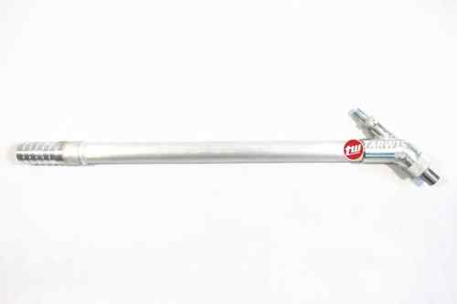 Spray gun with a nozzle for hazardous use