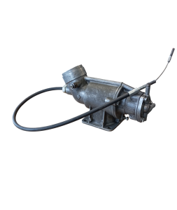 Gas throttle used with gas cable
