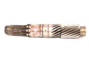 Gear shaft engaging P13